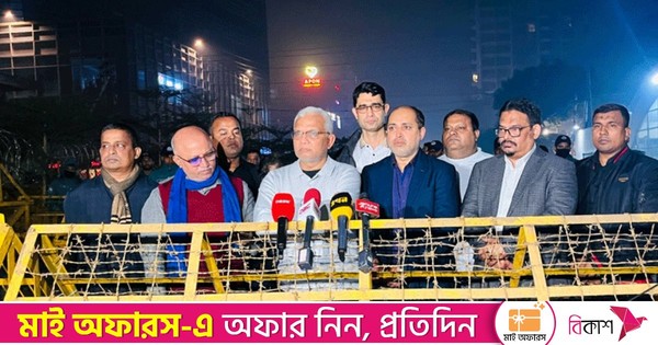 হাসপাতালে নেতাকর্মীদের অহেতুক ভিড় না করতে অনুরোধ তারেক রহমানের