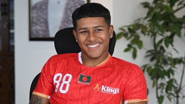 জাতীয় দলের ক্যাম্পে কিউবা মিচেল