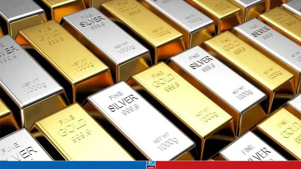 ফের বেড়েছে সোনা-রুপার দাম, দেশে ভরি কত?
