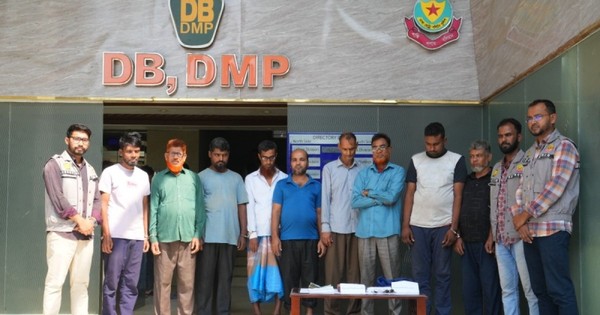 চালকদের অজ্ঞান করে সিএনজিচালিত অটোরিকশা ছিনতাই করতো চক্রটি