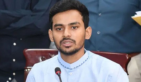 ঢাকা-১০ আসনের ভোটার হচ্ছেন উপদেষ্টা আসিফ মাহমুদ