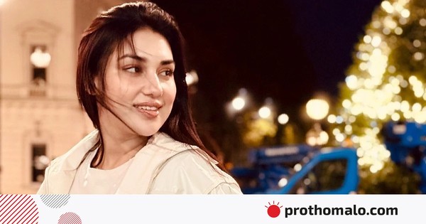 ভক্তরা মন্তব্য করেছেন, এই অভিনেত্রী এখন যুক্তরাষ্ট্রে শাকিবের কাছে...