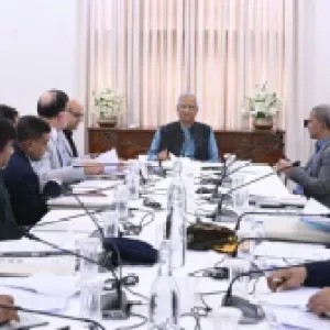 নির্বাচনকে সামনে রেখে সাইবার নিরাপত্তা জোরদারের নির্দেশ প্রধান উপদেষ্টার