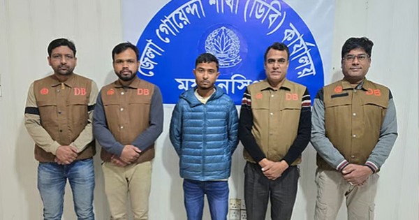 দীপু হত্যার পর লাশে আগুন দেওয়ায় নেতৃত্বদানকারী তরুণ গ্রেপ্তার