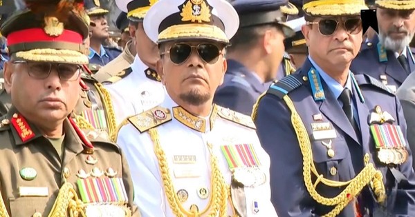 খালেদা জিয়ার জানাজায় তিন বাহিনী প্রধান