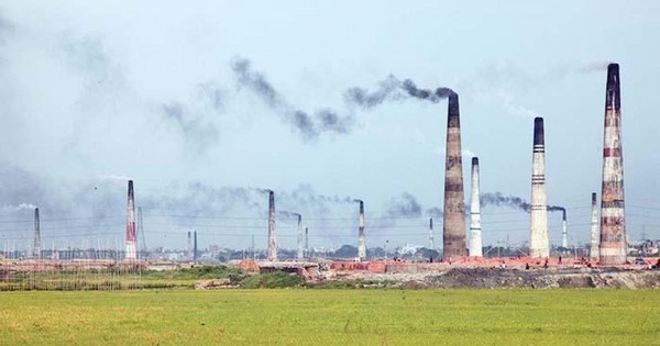 ইটভাটার বিরুদ্ধে অভিযানে ২৪ লাখ টাকা জরিমানা, ১ জনের কারাদণ্ড