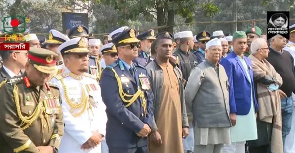 মানিক মিয়া অ্যাভিনিউয়ে প্রধান উপদেষ্টা, জানাজার প্রস্তুতি