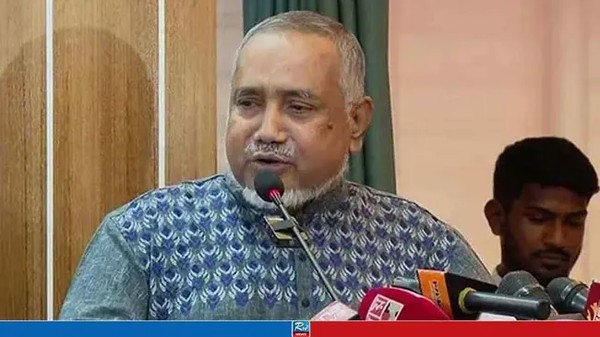 বিশ্ববিদ্যালয়ে গাঁজা-মদ বন্ধ হয়েছে, ডালের ঘনত্ব বেড়েছে: তাহের