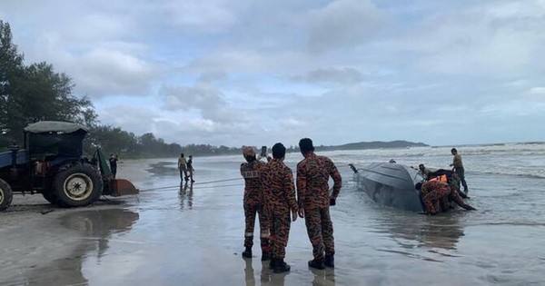 থাইল্যান্ড-মালয়েশিয়া সীমান্তের কাছে নৌকাডুবি, নিখোঁজ শতাধিক