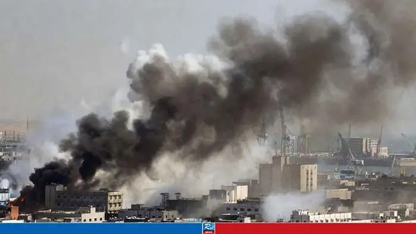 সৌদির নেতৃত্বে ইয়েমেনের বন্দরে বিমান হামলা