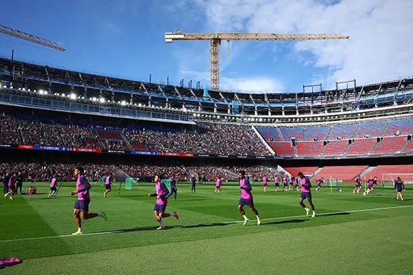 অবশেষে ক্যাম্প ন্যুতে ফিরলো বার্সেলোনা