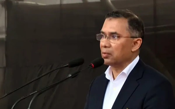 জানাজার আগে সংক্ষিপ্ত বক্তব্যে যা বললেন তারেক রহমান