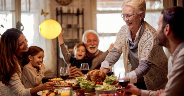 রাতে কখন কী খাবেন?