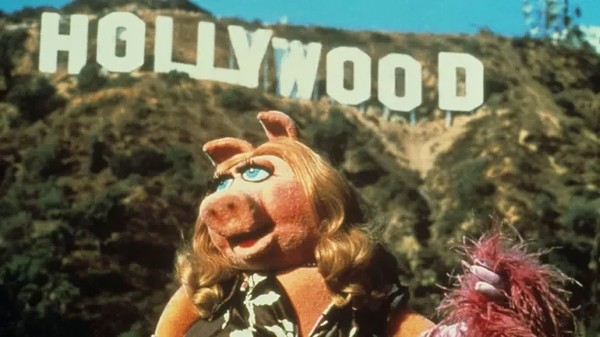 Miss Piggy Movie in Development With Emma Stone, Jennifer Lawrence